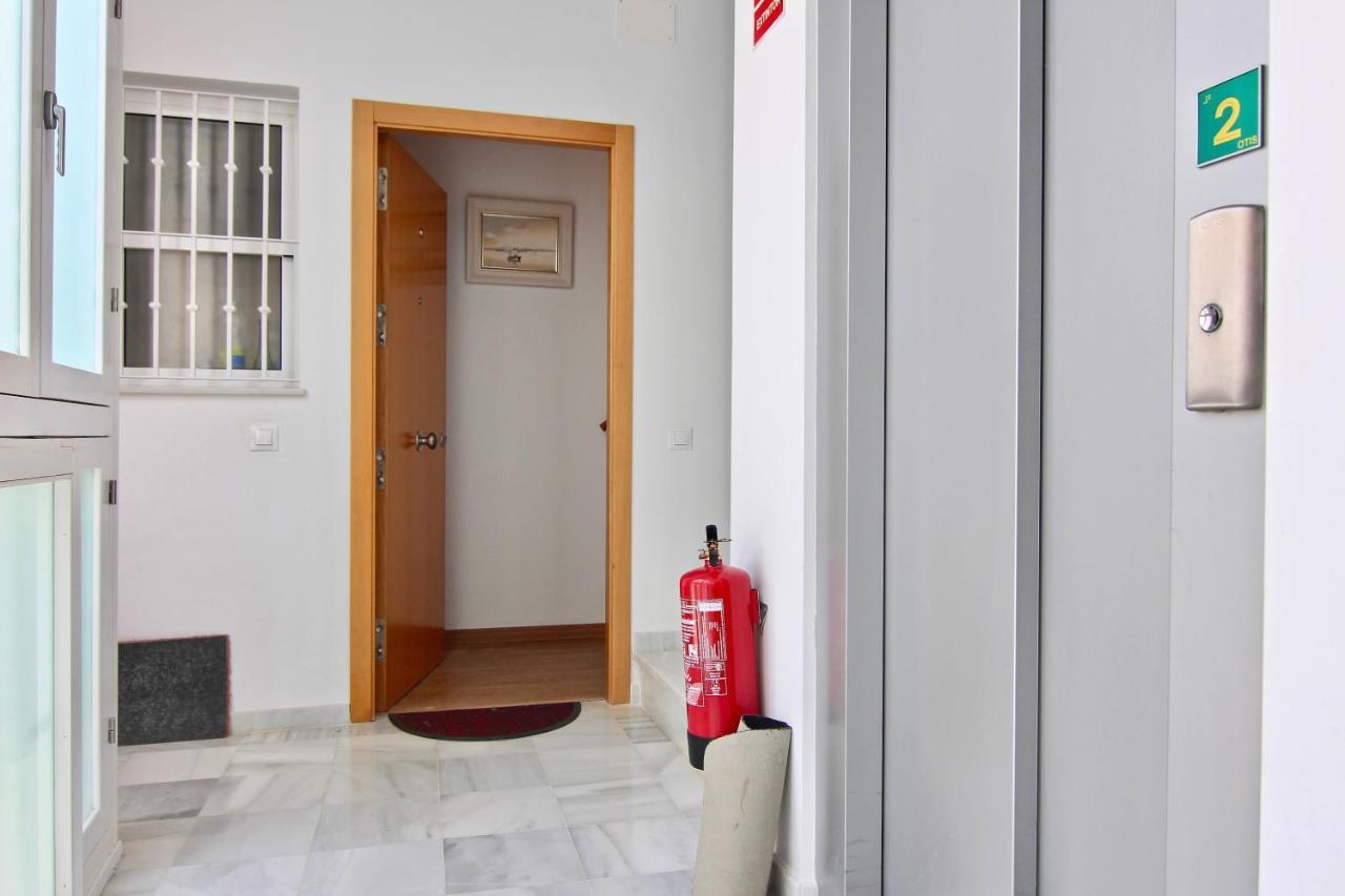 Apartamento Confortable Junto Al Mercado Cadix Extérieur photo